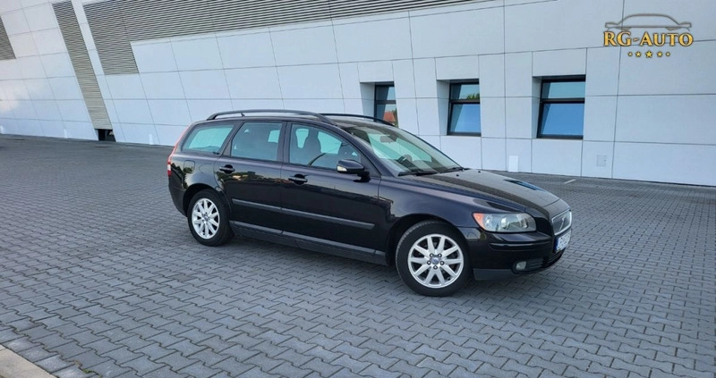 Volvo V50 cena 13900 przebieg: 233000, rok produkcji 2004 z Skierniewice małe 704